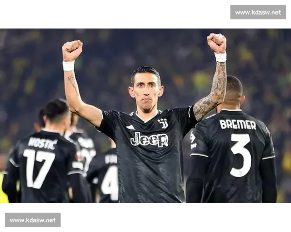 意甲赛季焦点:尤文图斯逆袭夺冠 AC米兰重回欧冠席位解析 意甲赛季焦点:尤文图斯逆袭夺冠 AC米兰重回欧冠席位解析