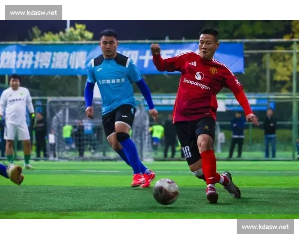 足球引领城市激情从草根到巅峰的竞技文化新篇章时代精神与梦想路